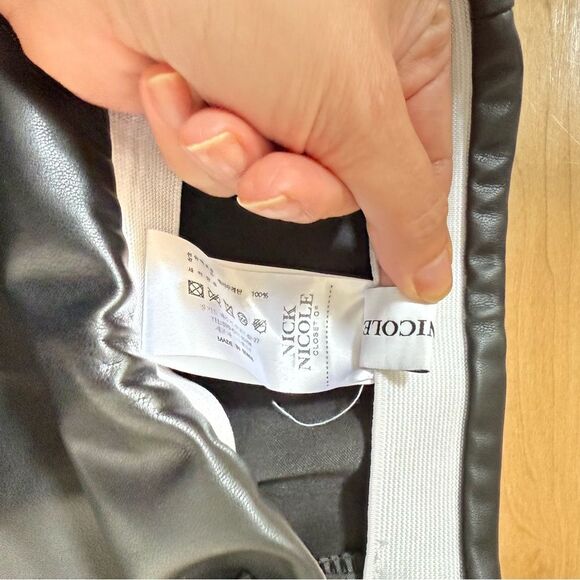 NICK&NICOLE Closet Minimal Eco Leather Midi A-line Black Skirt S NWOT - Picture 11 of 15